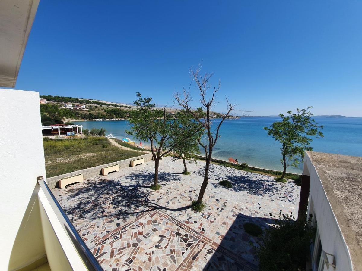 Guesthouse Dupin Vlasici Exterior photo